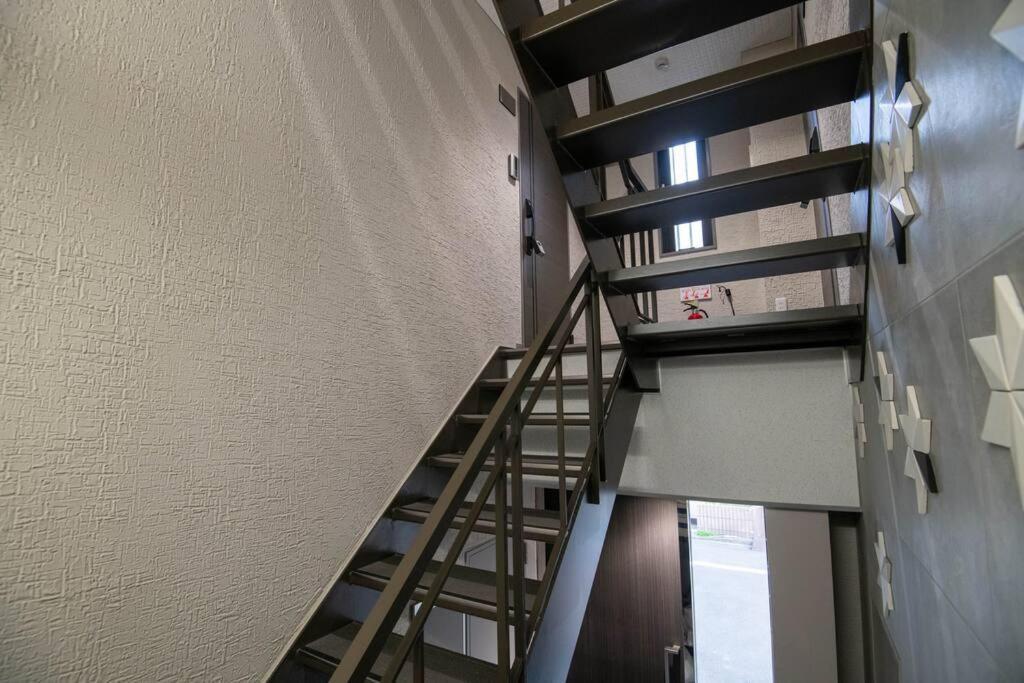 浅草禅心居301室 浅草駅徒歩15分 2024年4月ニューオープン 43平米丸貸し切り ダブルベット2台と畳敷き布団2組 家庭式用品設備完備 도쿄 외부 사진